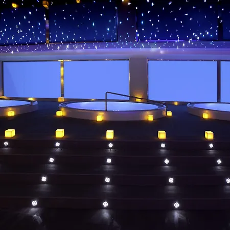 Ar Diamante & 4 Sup 4*